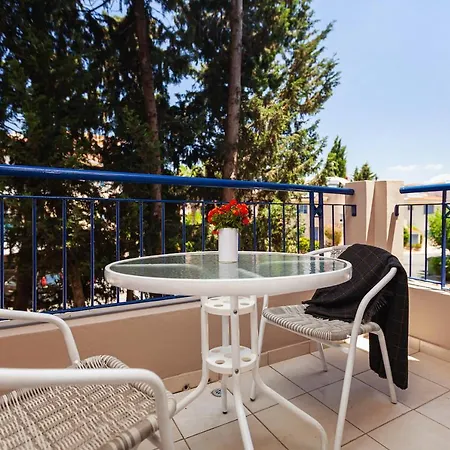 1 Bedroom In Paradise Garden 3 Appartamento Paphos
